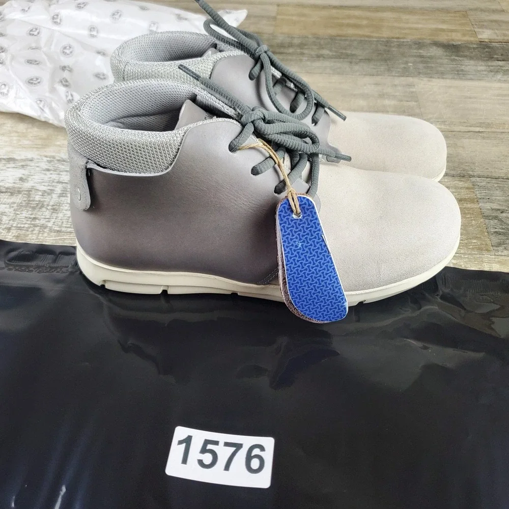 Birkenstock Estevan Womens Shoes Sz 5 Off-White Suede Lace Up Mid Top Round Toe